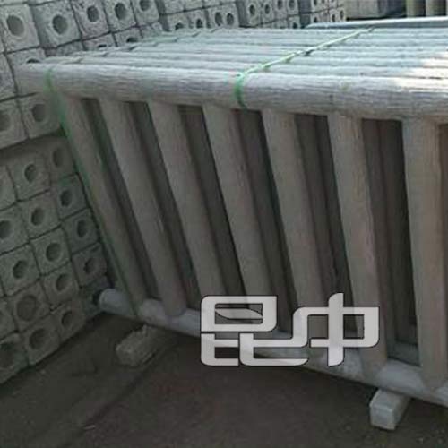 曲靖仿木與仿石欄桿選購指南及建筑鋼筋產(chǎn)品配套解析